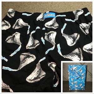 🆕 Mens Hershey Kiss Boxers w/mini giftbag included #Father’s Day
